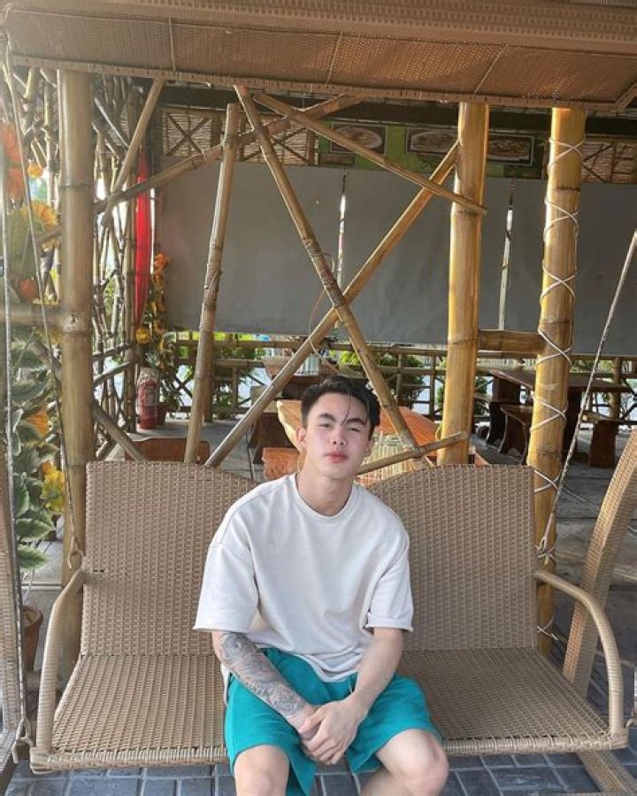 Renejay Barcarse Biography , Real Name, Birthday, Age and Height: How Old Tall?