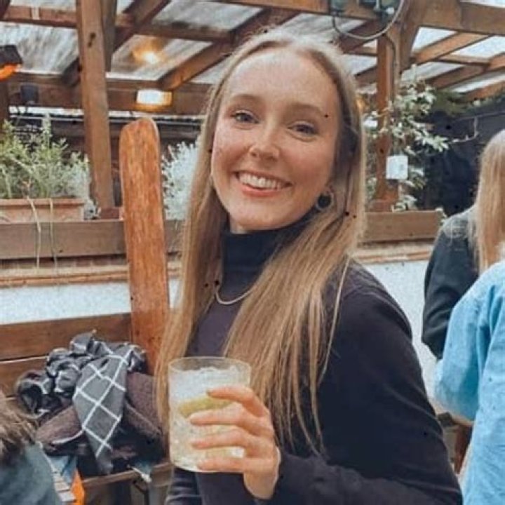 
Rose Ayling Ellis Height, Weight, Net Worth, Age, Birthday, Wikipedia, Who, Nationality, Biography 