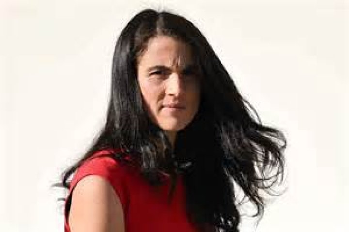 Rowan Schlosberg Net Worth