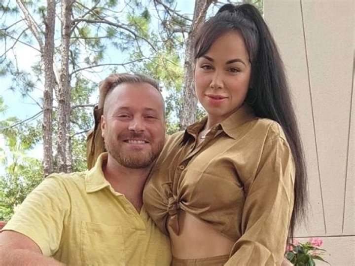 Russ Mayfield (Reality Star) Wikipedia, Bio, Age, Height, Weight, Wife, Children, Facts