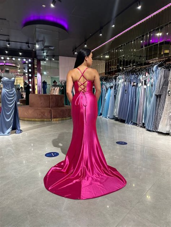 Ryder Wright Wife Cheyenne Wright Is The Owner Of A Boutique In Utah