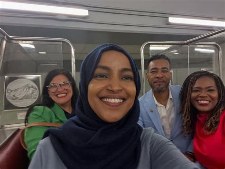 Sahra Noor Bio, Age, Family, Husband, Net Worth and Linkedin