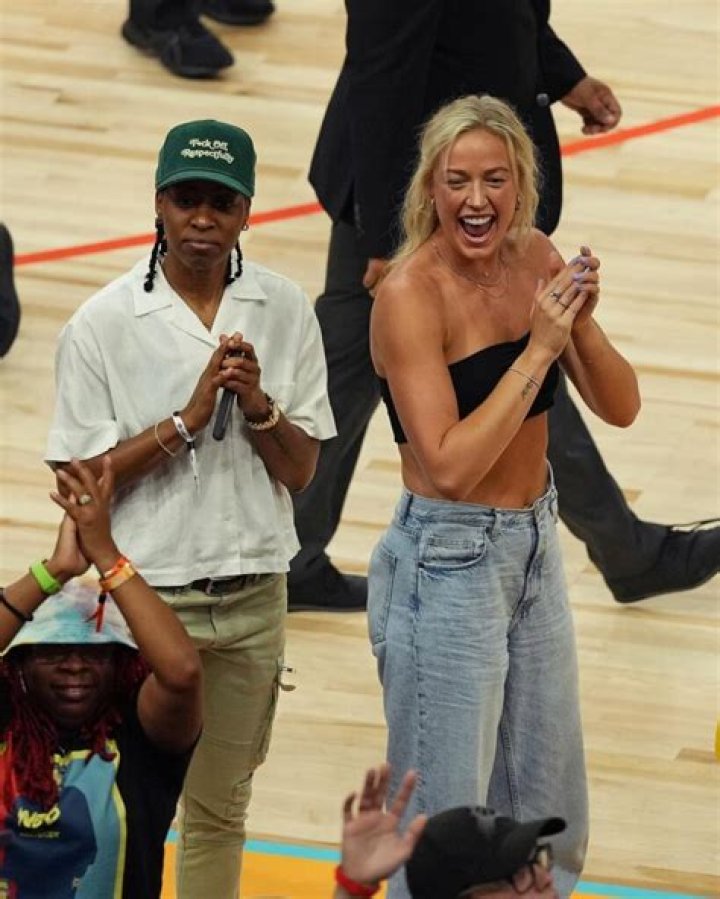 
Sam Cunningham Height, Weight, Net Worth, Age, Birthday, Wikipedia, Who, Nationality, Biography 