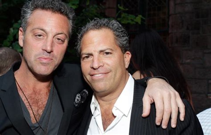 Sam Dushey Height, Weight, Net Worth, Age, Birthday, Wikipedia, Who, Nationality, Biography