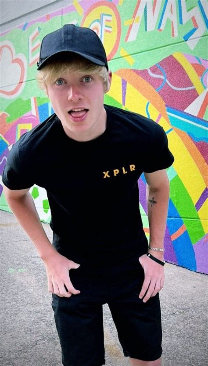 Sam Golbach Height, Weight, Net Worth, Age, Birthday, Wikipedia, Who, Nationality, Biography