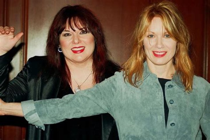 
Sara Heart Net Worth, Age, Birthday, Wikipedia, Who, Nationality, Biography 