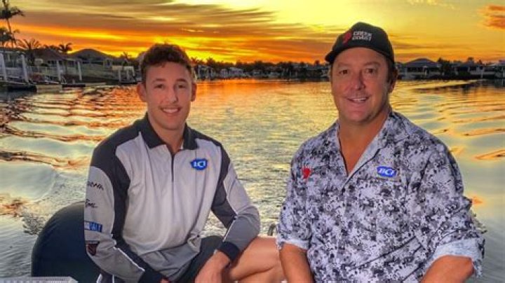 Scott Hillier Net Worth