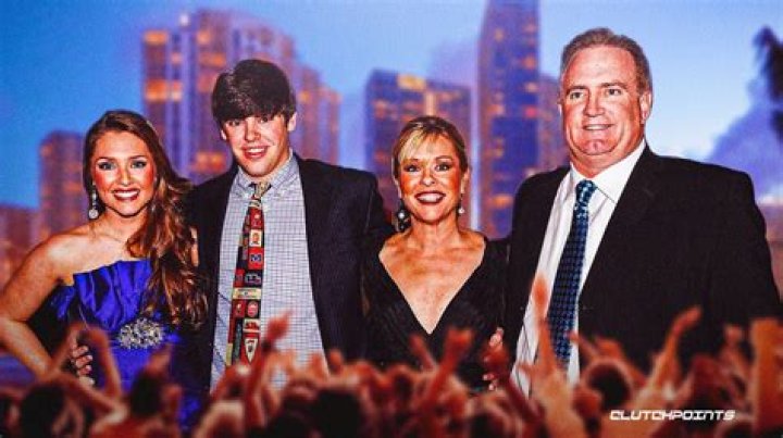 Sean Caracena Net Worth