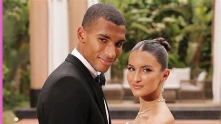 Sekwan Auger Net Worth