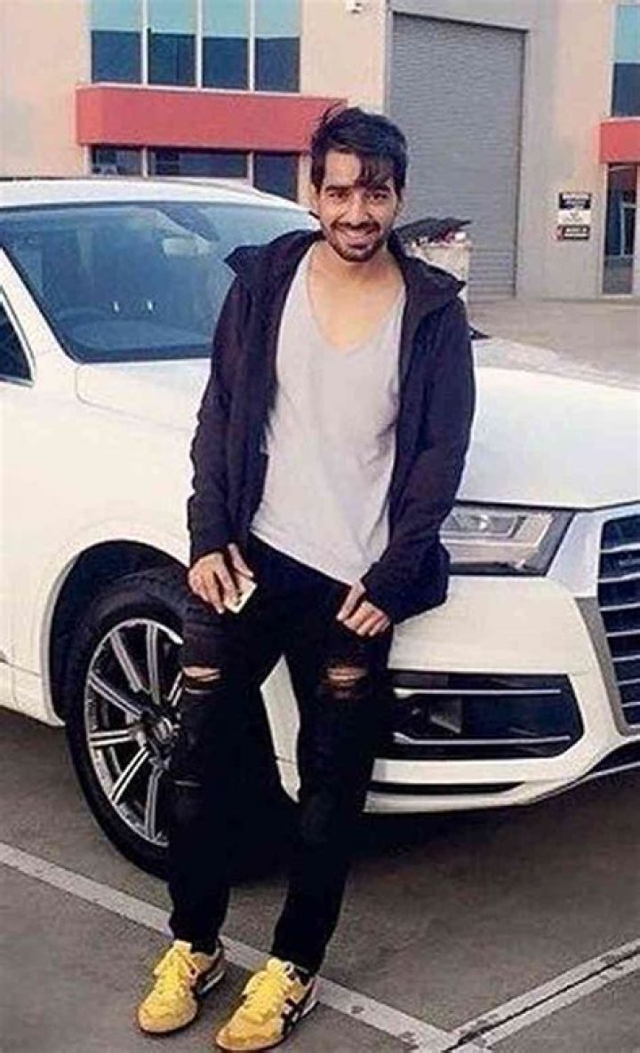 
Shahid Buttar Height, Weight, Net Worth, Age, Wiki, Who, Instagram, Biography 