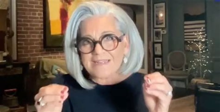 
‘Shame’ Why CTV Thought Lisa Laflamme Grey Hair Was Inappropriate? We Have An Opinion 