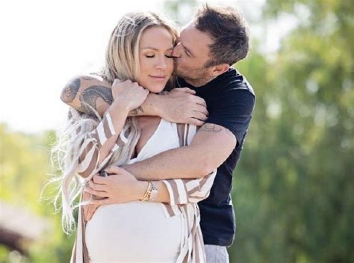 
Sharna Burgess Exits ‘Dancing With the Stars’ Season 31 Following Birth of Her Baby 