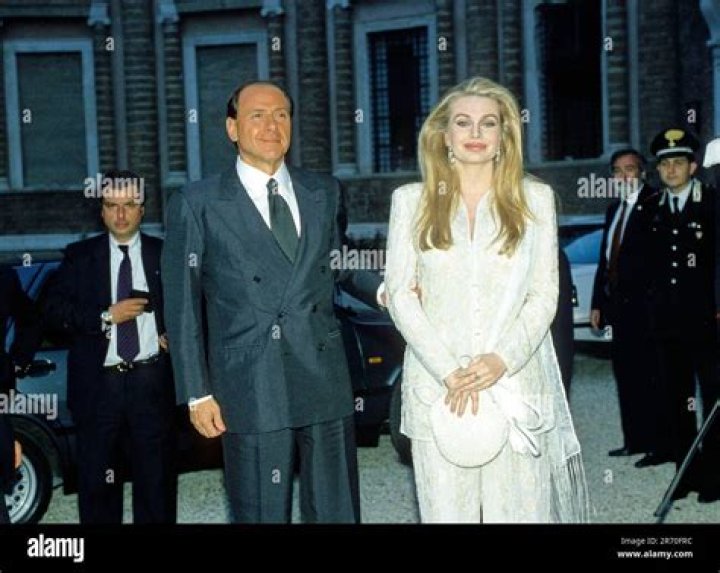 Silvio Berlusconi Wife: Meet Veronica Lario And Carla Elvira Lucia Dall’Oglio