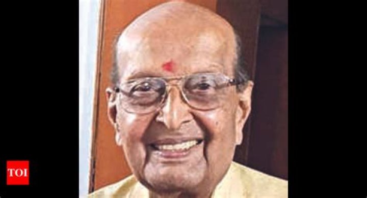 SK Bhagavan Height, Weight, Net Worth, Age, Birthday, Wikipedia, Who, Instagram, Biography