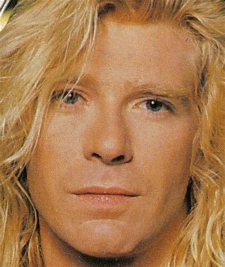 Steve Clark Net Worth