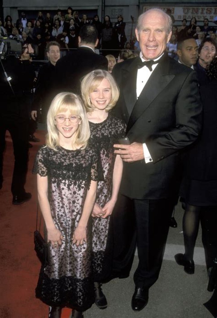 
Terry Bradshaw’s Children See Him as a ‘Vibrant, Positive Person’ – Meet His Beautiful Daughters 