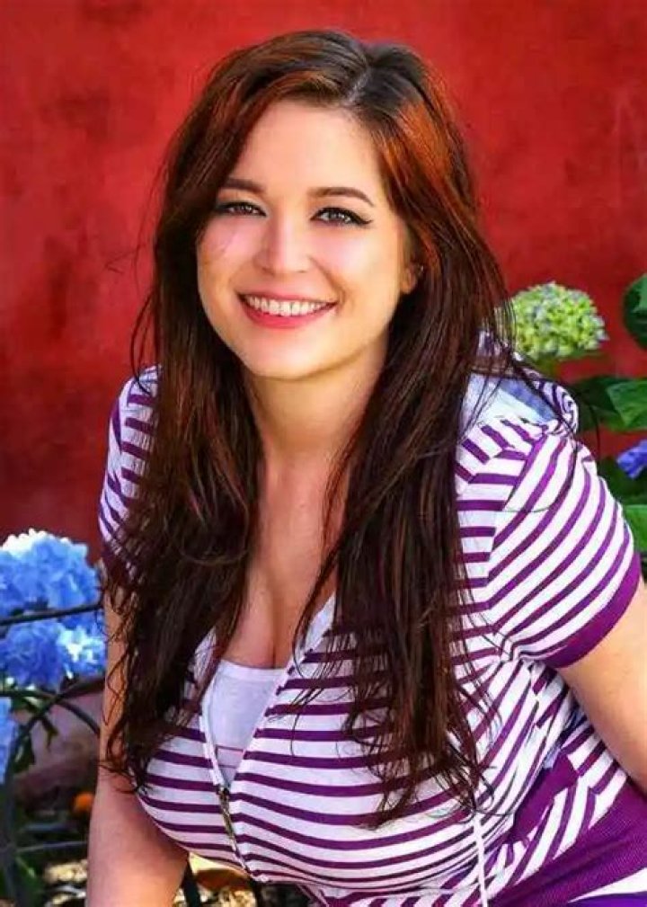 Tess Fowler Wikipedia, Age, Height, Boyfriend, Family, Instagram