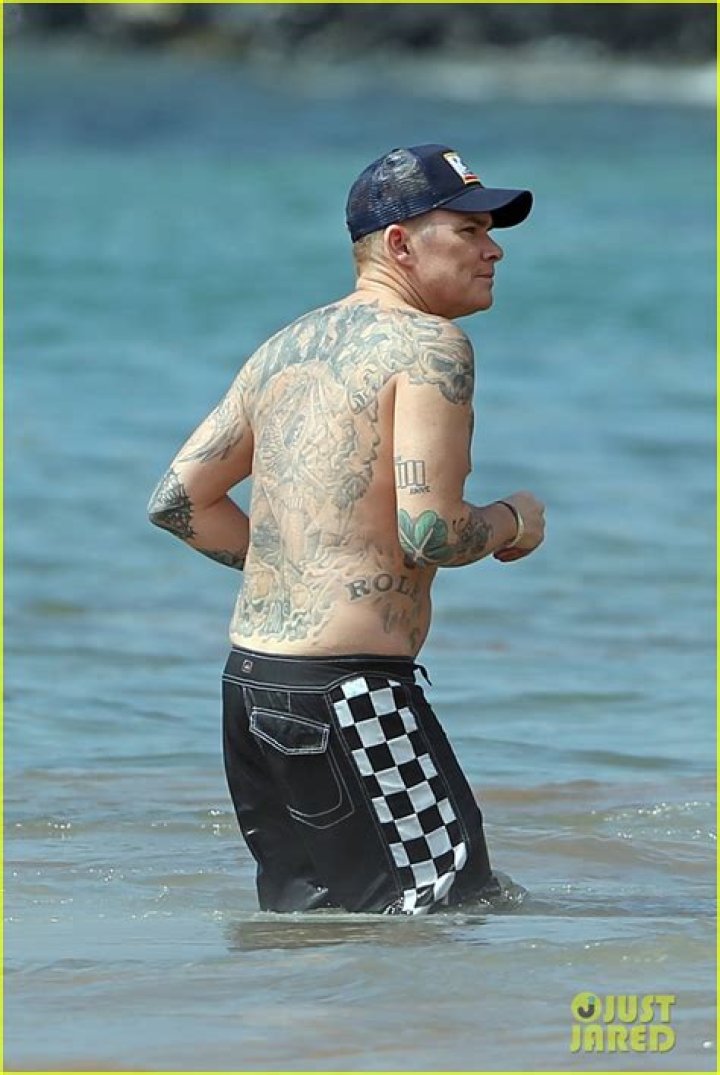 Troy Baker: Wife, net worth, tattoos, smoking & body facts