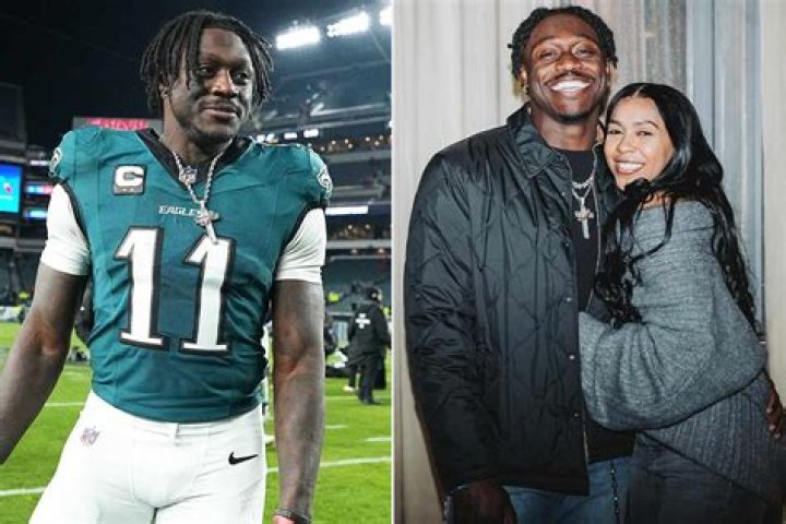 Who Are AJ Brown Parents Arthur Brown, Josette Robertson & Mellisa Smith? Net Worth Girlfriend Details Of The NFL Draft Player