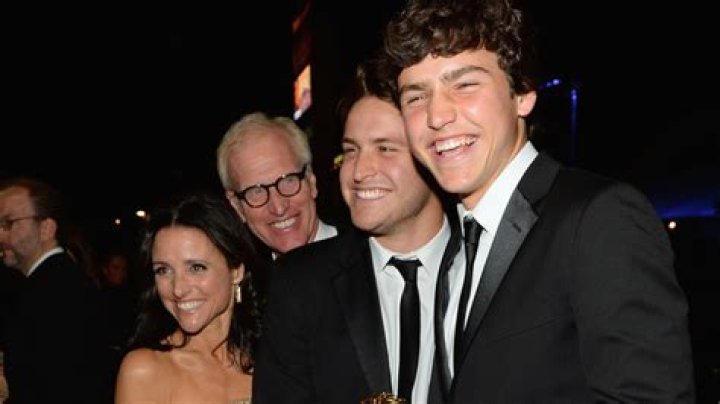 
Who are Charlie Halls Parents? Charlie Hall Biography, Parents Name, Nationality and More 