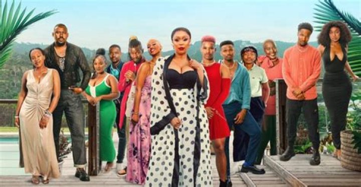 
Who Are Guillem and Sara From Love Never Lies Season 2? 