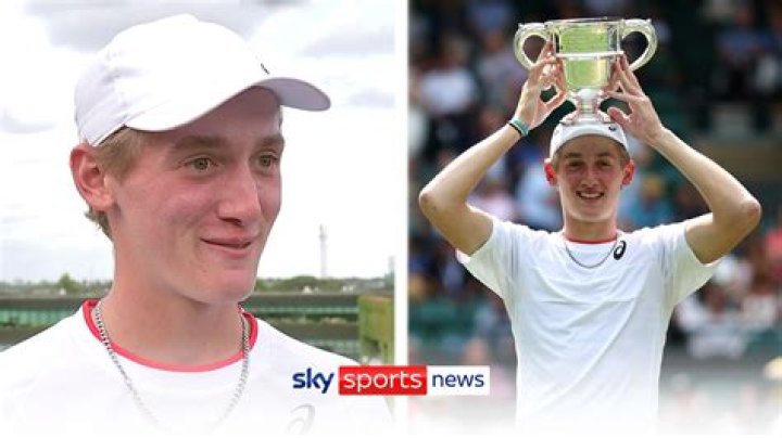 
Who is Henry Searle? 17-year-old British Wimbledon boys’ champion since 1962 | Watch winning moment 