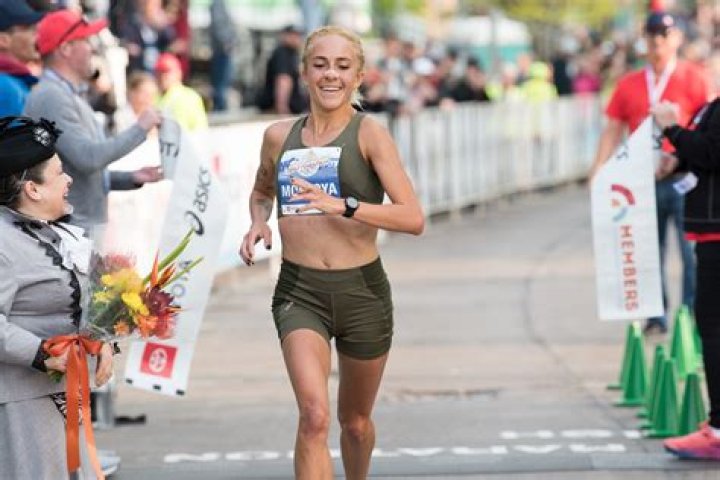 Who is Joel Reichow, 29-year-old wins 2023 mens Garry Bjorklund Half Marathon