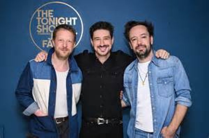 
Who is Marcus Mumford Wife? 