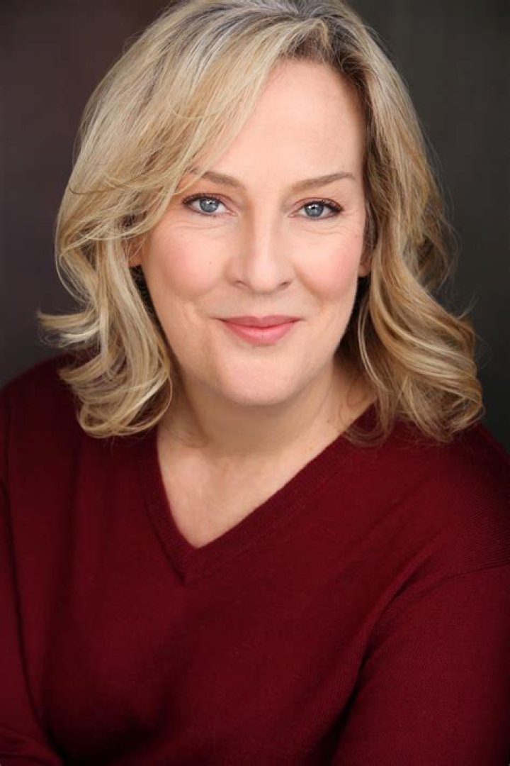 Who is Melanie Hutsell? Find Net Worth, Quote, Awards, Fact, Wiki