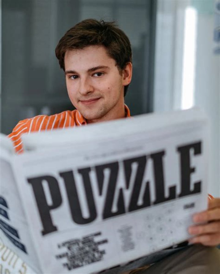 
Who Is New York Times Sam Ezersky? Facts About the Journalist You Didn’t Know 