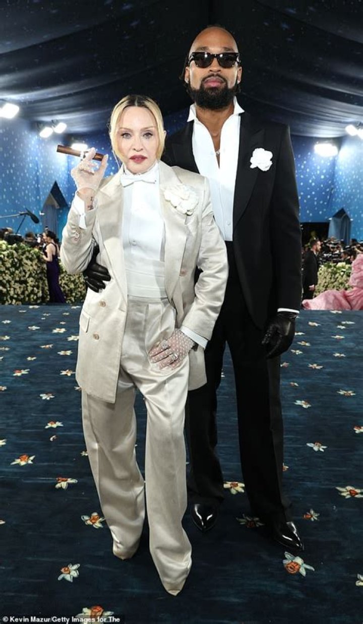 Who Is Sarah Ann Morris? Sarah Ann Morris Age, Height, Boyfriend