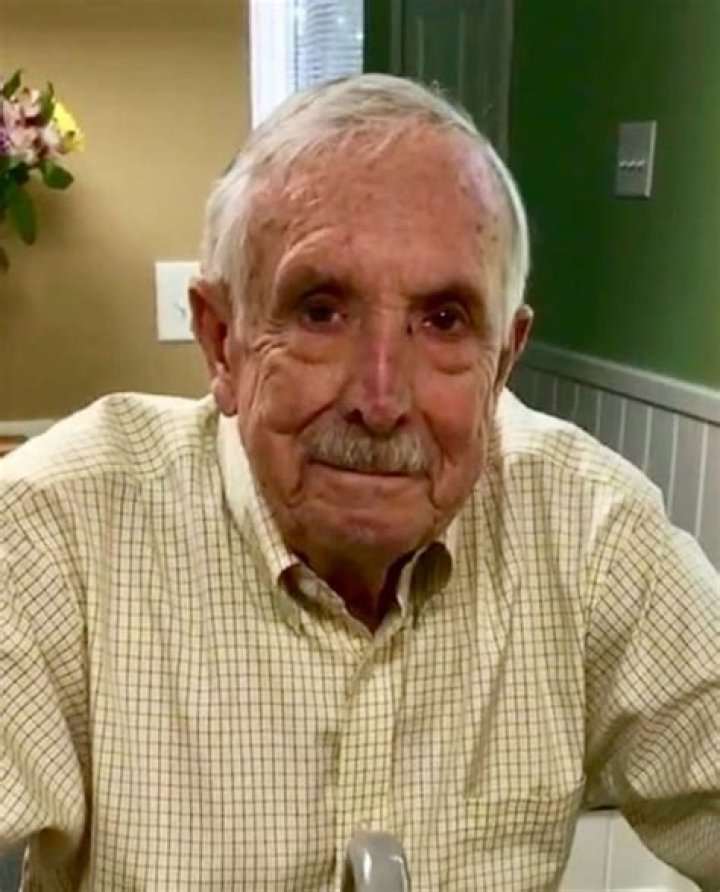 William Bouchard Height, Weight, Net Worth, Age, Birthday, Wikipedia, Who, Instagram, Biography