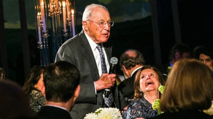 Yetta Gottesman Net Worth